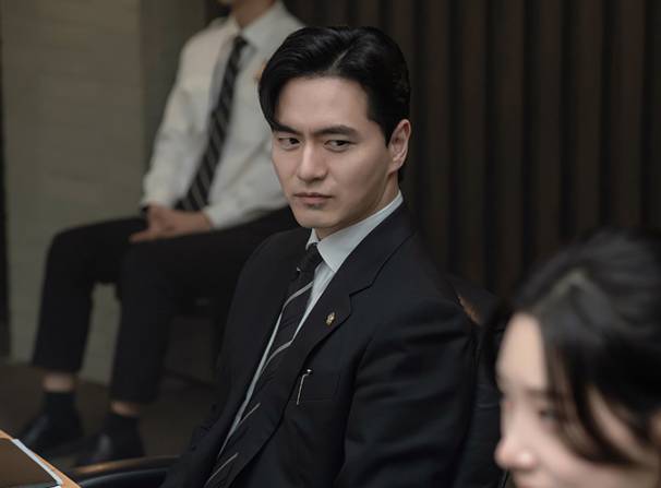 still cut drama Korea Beyond the Bar