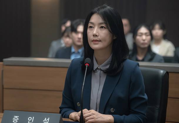still cut drama Korea Beyond the Bar