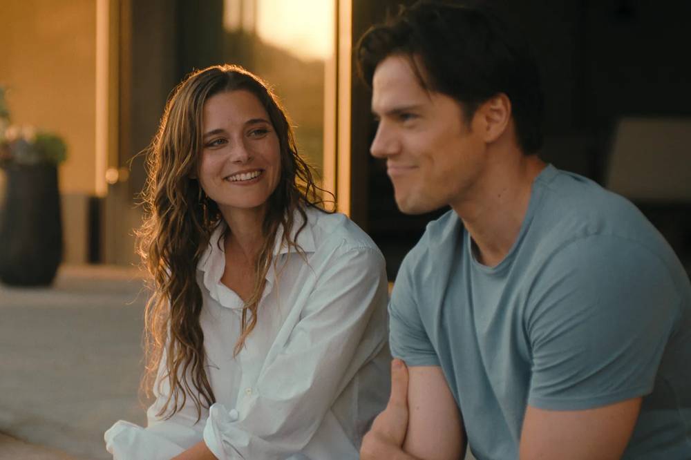 Still cut film Fall for Me