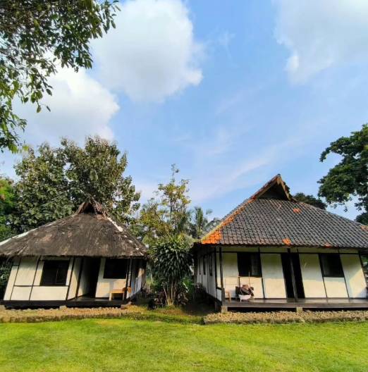 Kampung Budaya Sindang Barang wisata Murah di Bogor