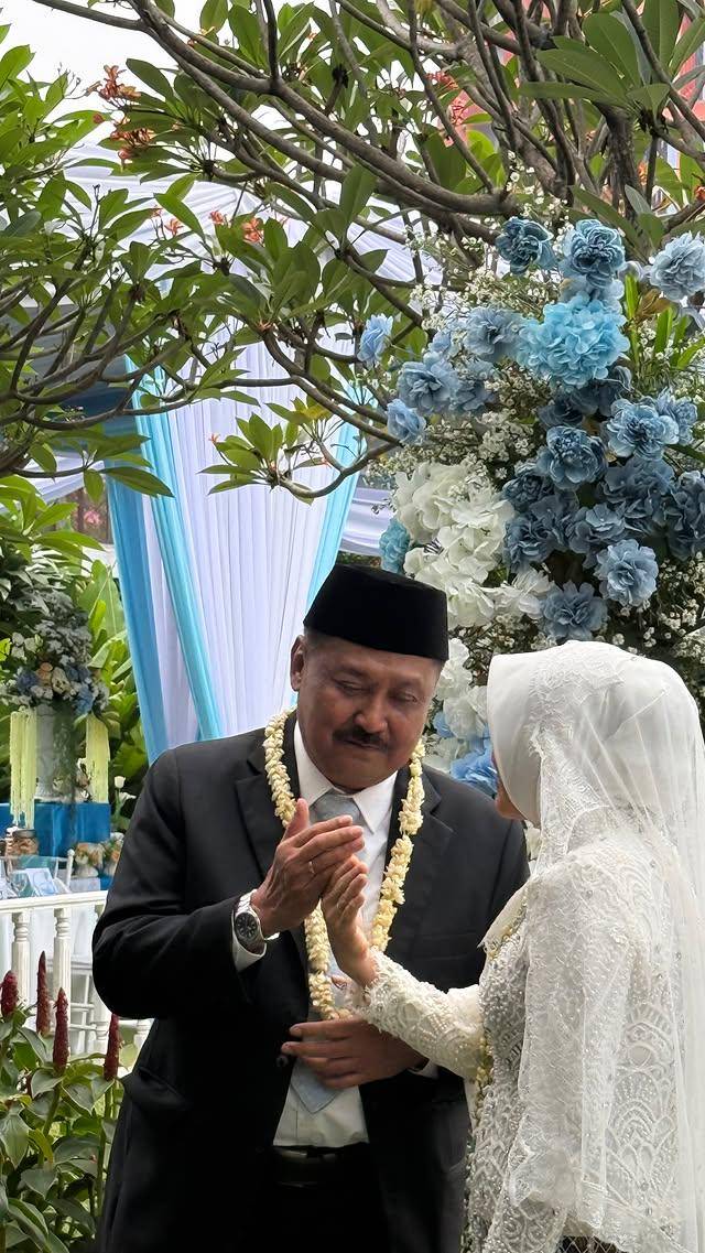 Pernikahan Ibunda Ayudia Bing Slamet (Instagram.com/ayudiac)