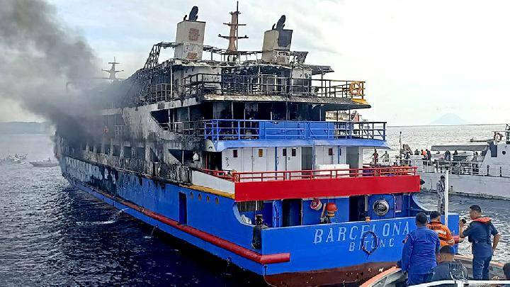 KM Barcelona VA di Peraira Pulau Talisei, Kabupaten Minahasa Utara, Sulawesi Utara, Minggu 20 Juli 2025/Istimewa