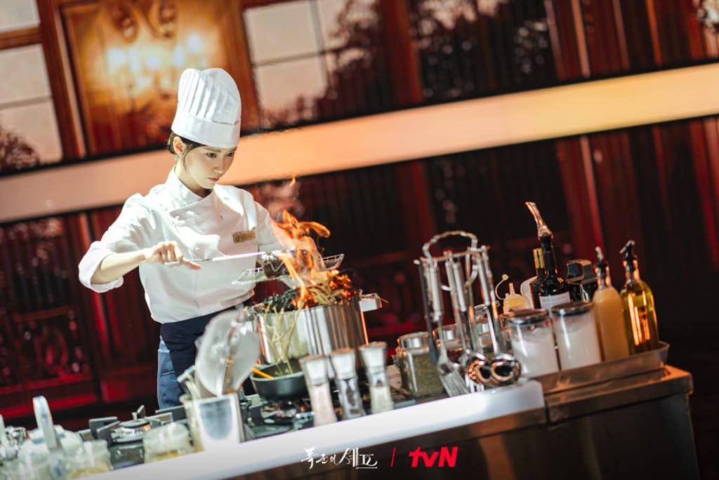 Yoona di KDrama Bon Appétit, Your Majesty (dok.tvN/Bon Appétit, Your Majesty)