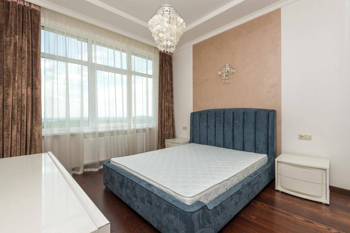 ilustrasi kamar tidur (pexels.com/Max Vakhtbovycn)