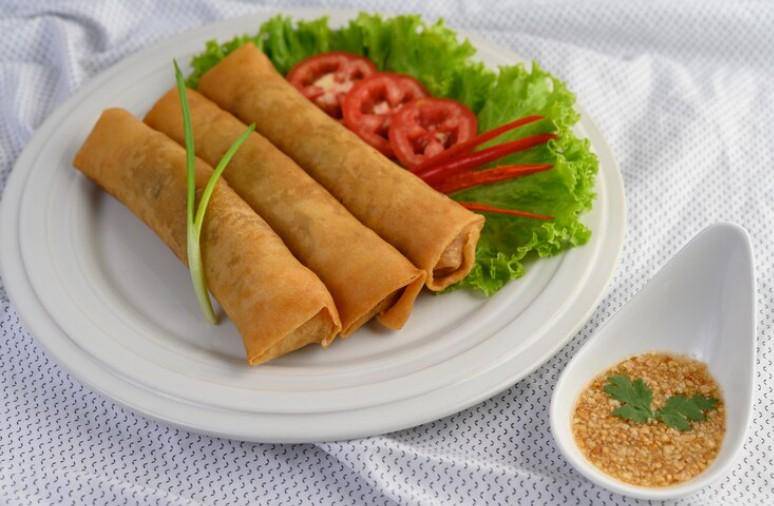 Ilustrasi lumpia