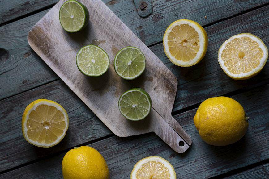 jeruk nipis dan lemon (unsplash.com/Asa Palsson)
