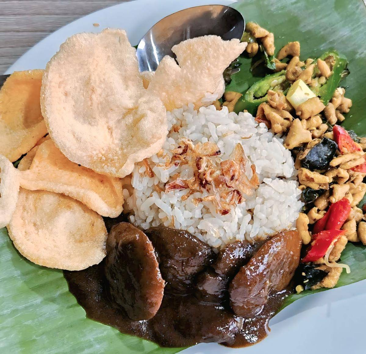 Nasi Uduk BJ (google.com/maps/Mucalinda Rupasari)