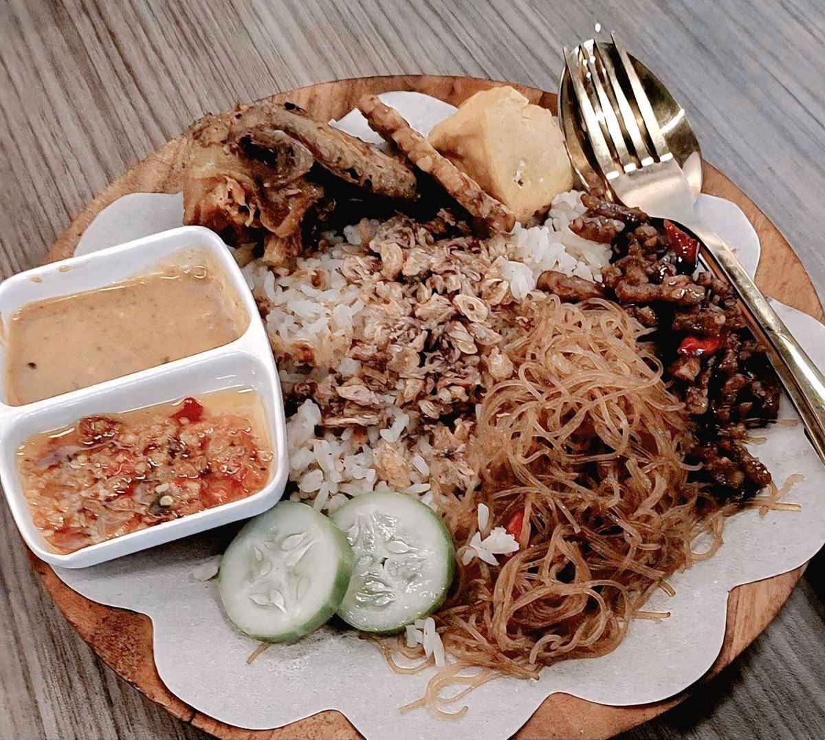 Nasi Uduk Pak Mu'in (google.com/maps/Daffa Faiz)