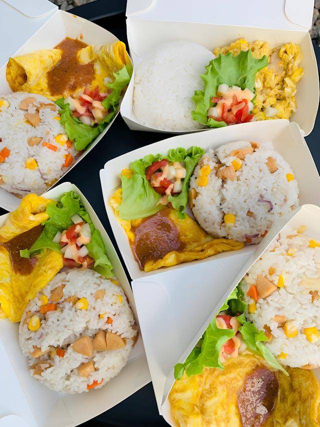 ilustrasi makanan catering