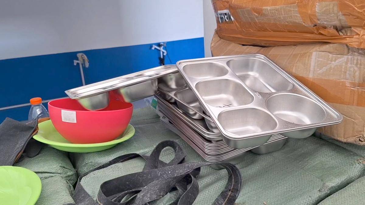 Dapur MBG di Kecamatan Paron Ngawi berhenti beriprasi. IDN Times/Riyanto.