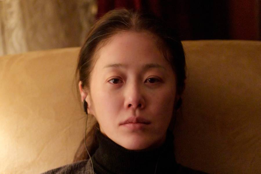 still cuts drama Queen Mantis (dok. SBS/Queen Mantis)