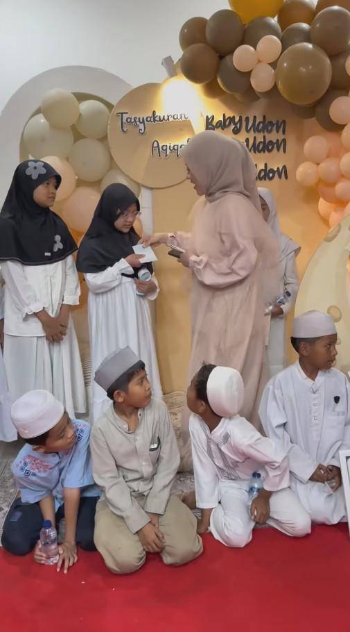 akikah anak Fanny Kondoh (instagram.com/fannykondoh)