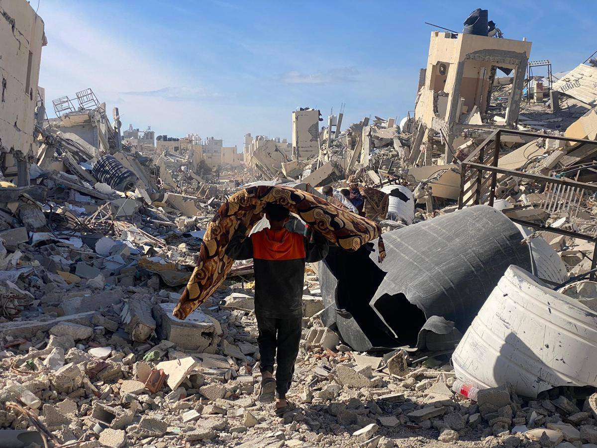 Genosida Israel telah menghancurkan wilayah Jalur Gaza, Palestina. Sejak perang meletus pada 7 Oktober 2023, puluhan ribu orang terbunuh dan ribuan lainnya terluka. (x.com/UNLazzarini)
