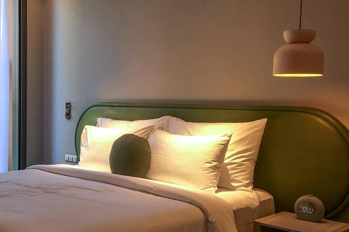 bantal tidur yang dipakai sehari-hari (dok.pribadi/Natalia Indah)