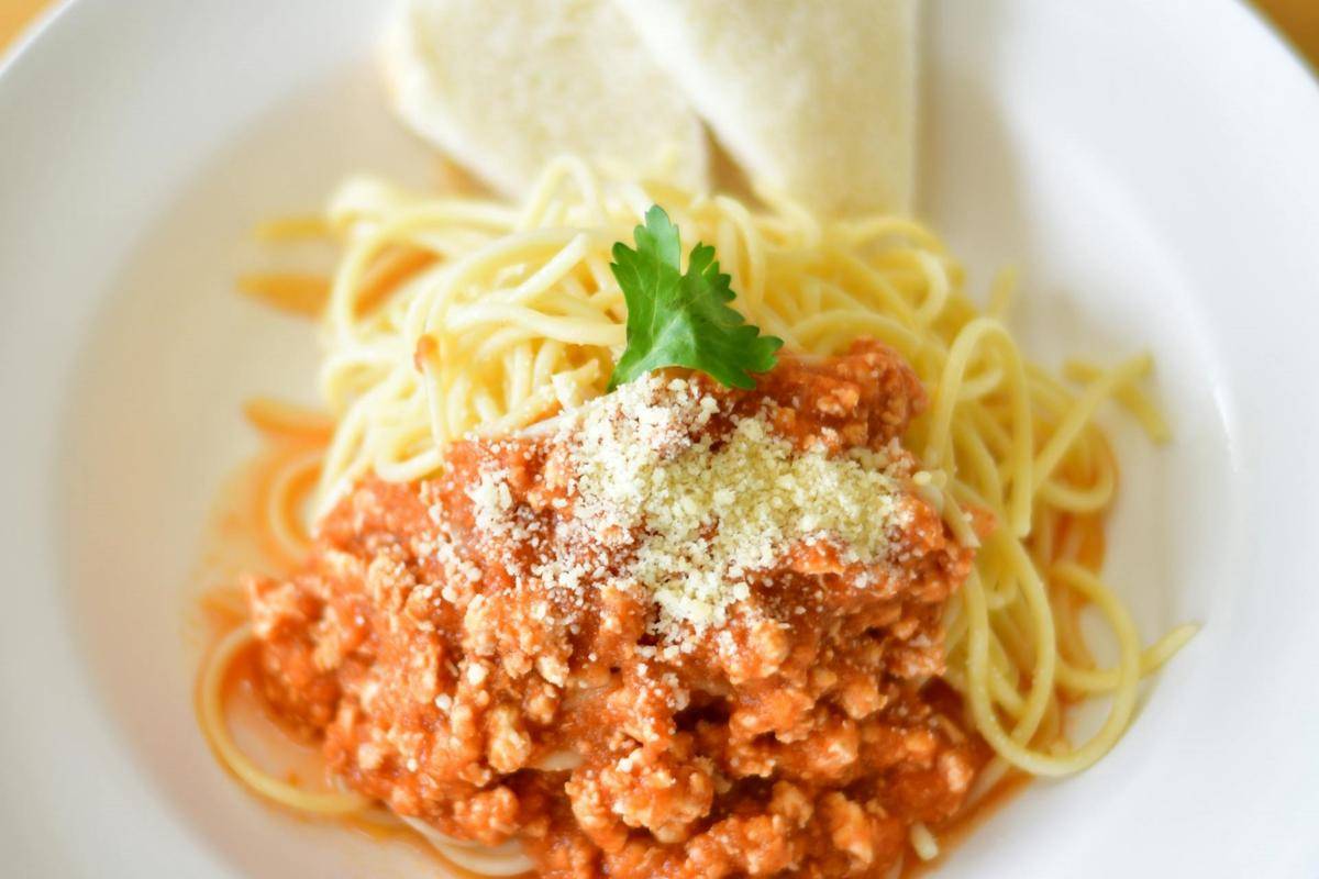 ilustrasi spaghetti Bolognese
