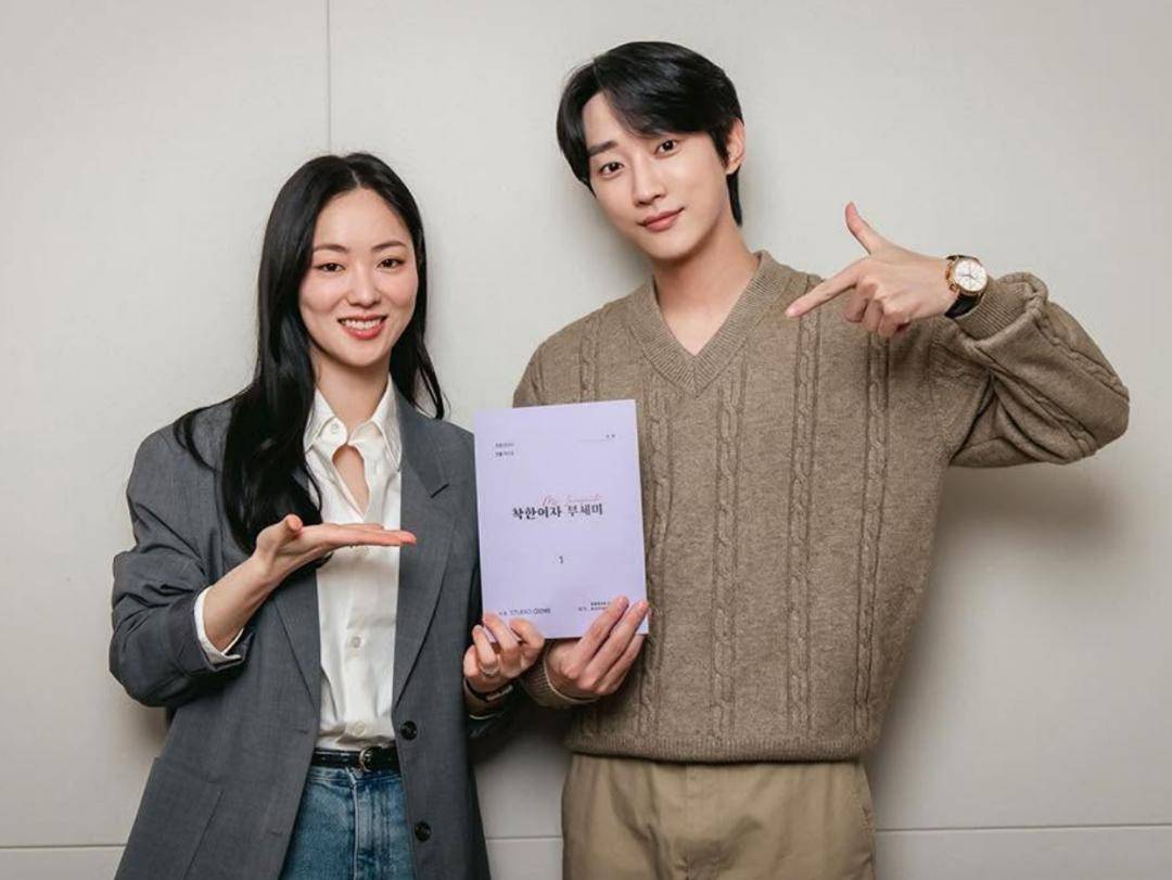 potret pembacaan naskah drama Ms. Incognito (instagram.com/channel.ena.d)