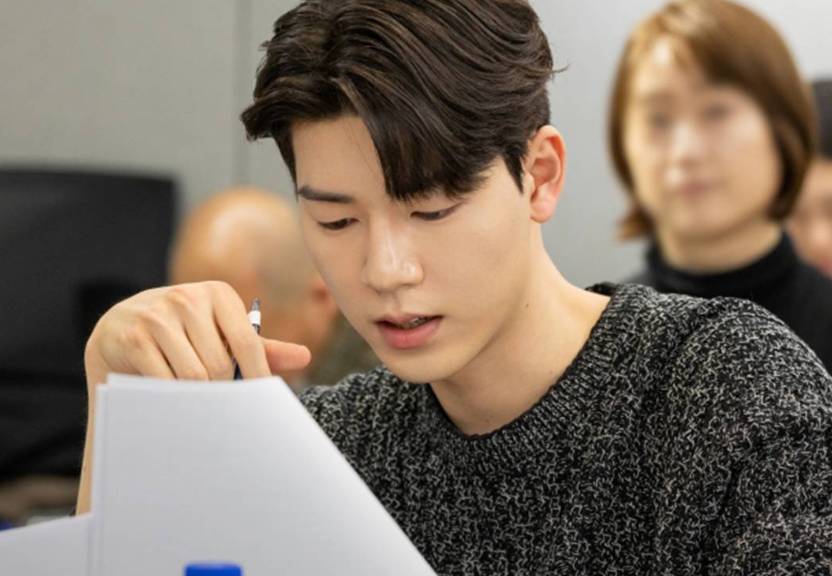 cuplikan drama Korea Shin's Project 