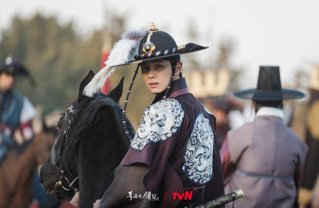 Cuplikan drakor Bon Appetit, Your Majesty (dok.tvN/Bon Appetit, Your Majesty)