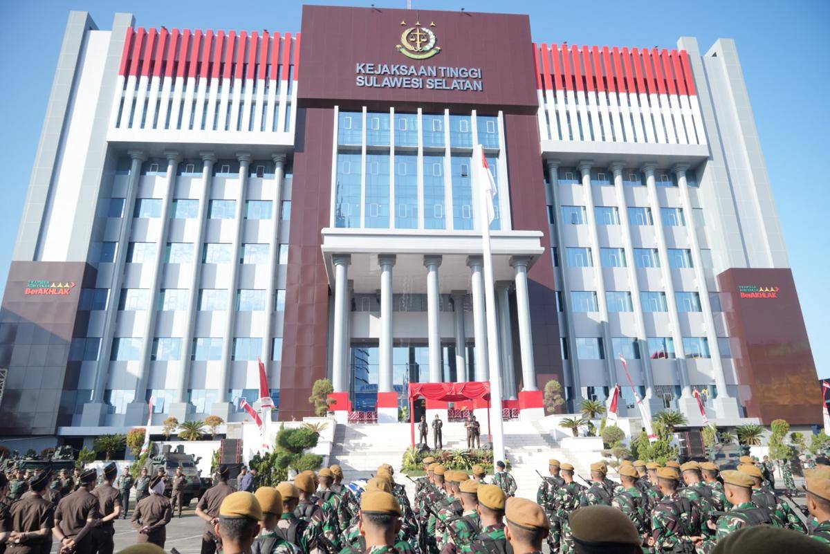 Kodam XIV/Hasanuddin mengerahkan personel TNI untuk memperkuat kejaksaan di Sulawesi Selatan dan Sulaweai Tenggara. (Dok. Kejati Sulsel)