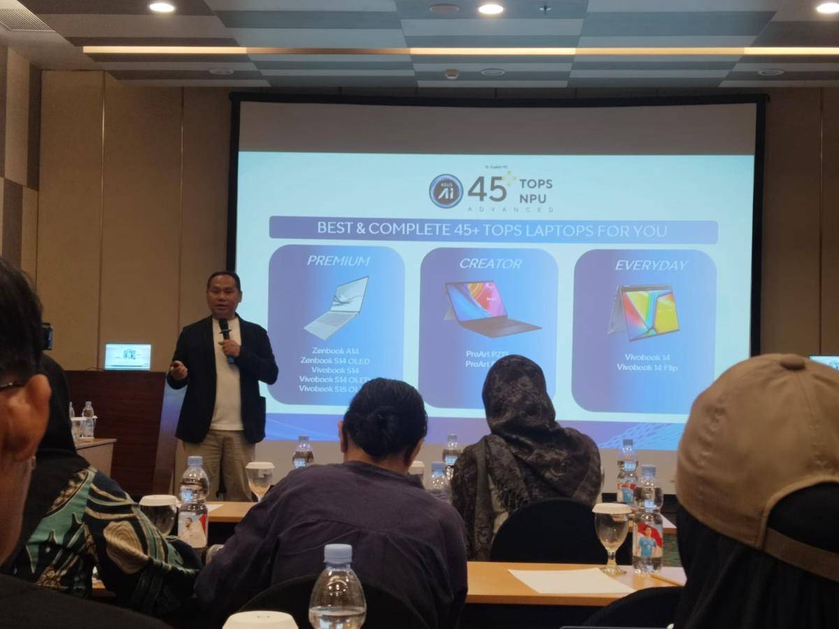 ASUS Vivobook S14 Otak AI Rilis di Palembang, Ini Spesifikasinya! (IDN Times/Feny Maulia Agustin)