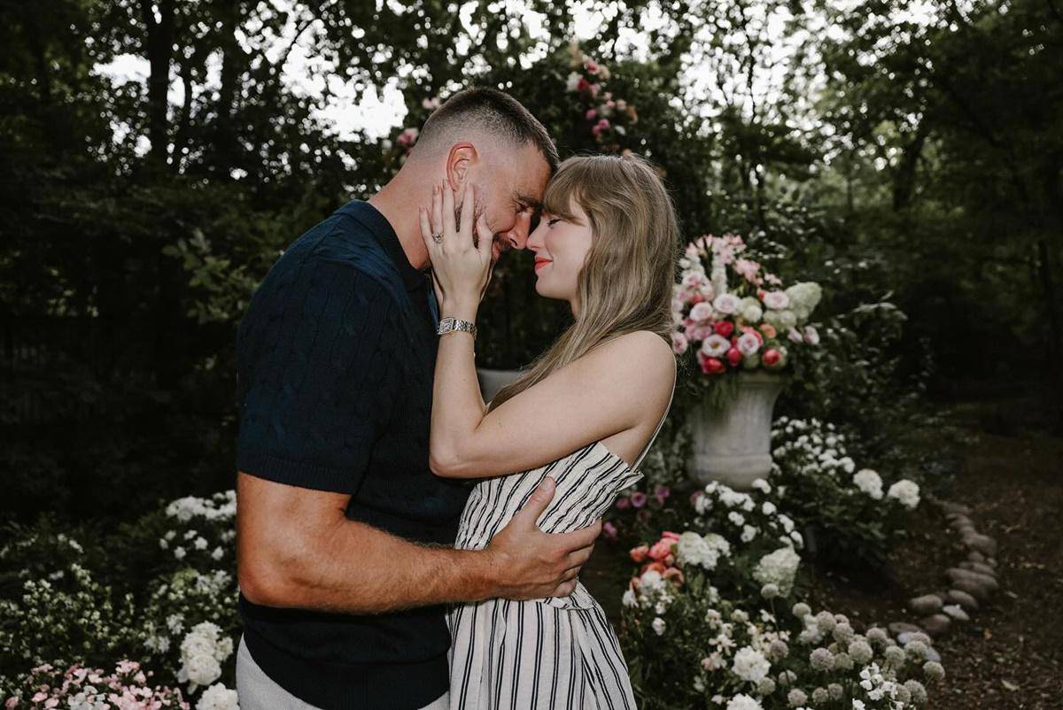 Taylor Swift dan Travis Kelce bertunangan (instagram.com/taylorswift)