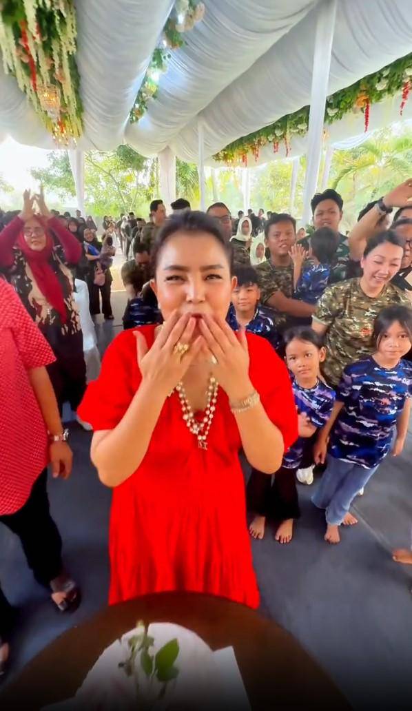 ulang tahun Mayangsari