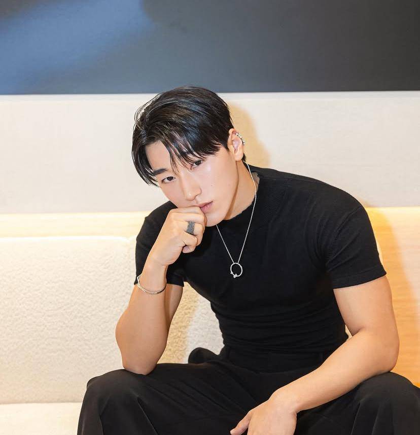 potret San ATEEZ