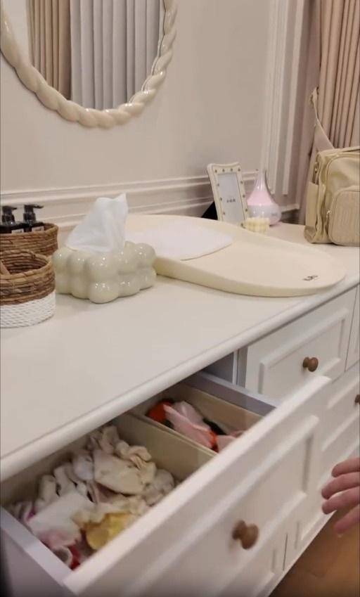 kamar anak Yislam Jaidi
