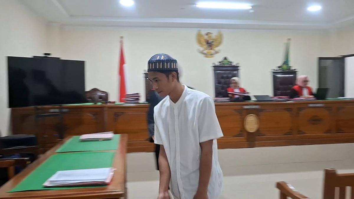 Jibril, terdakwa pembunuhan wanita hamil di Gowa, usai menjalani sidang di PN Sungguminasa, Selasa (26/8/2025)/Istimewa