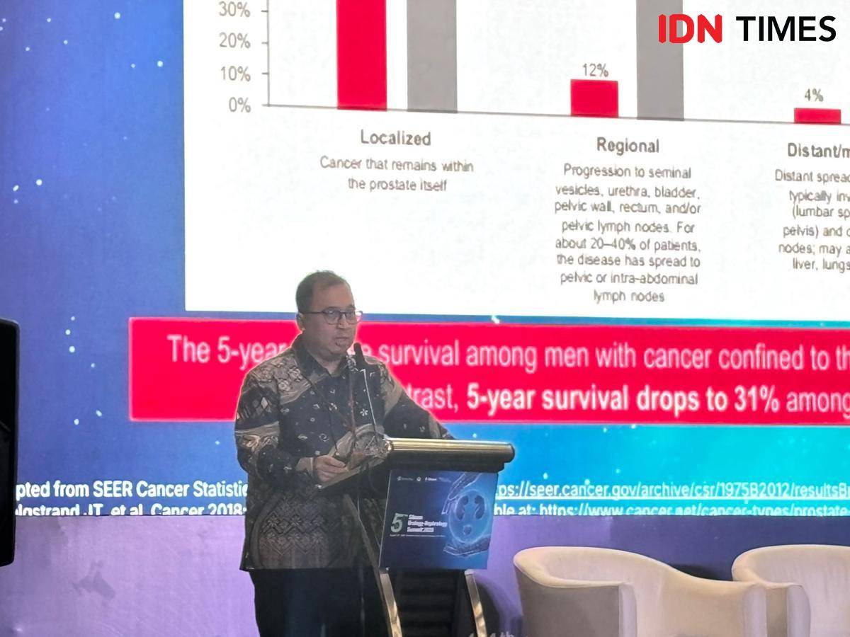 Dokter Agus Rizal Ardy Hariandy Hamid, Sp.U (K), PhD, Dokter Urologi di Siloam Hospitals Asri (24/8/2025) (IDN Times/Rifki Wuda)