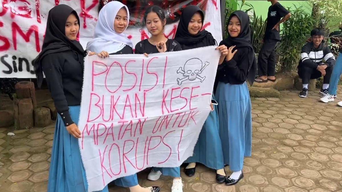 Aksi siswa SMAN 1 Kampak Trenggalek. IDN Times/ istimewa