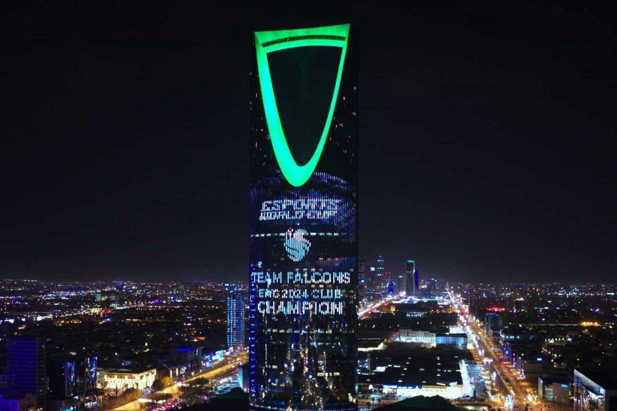 Team Falcons Juara di EWC 2025 Club Championship