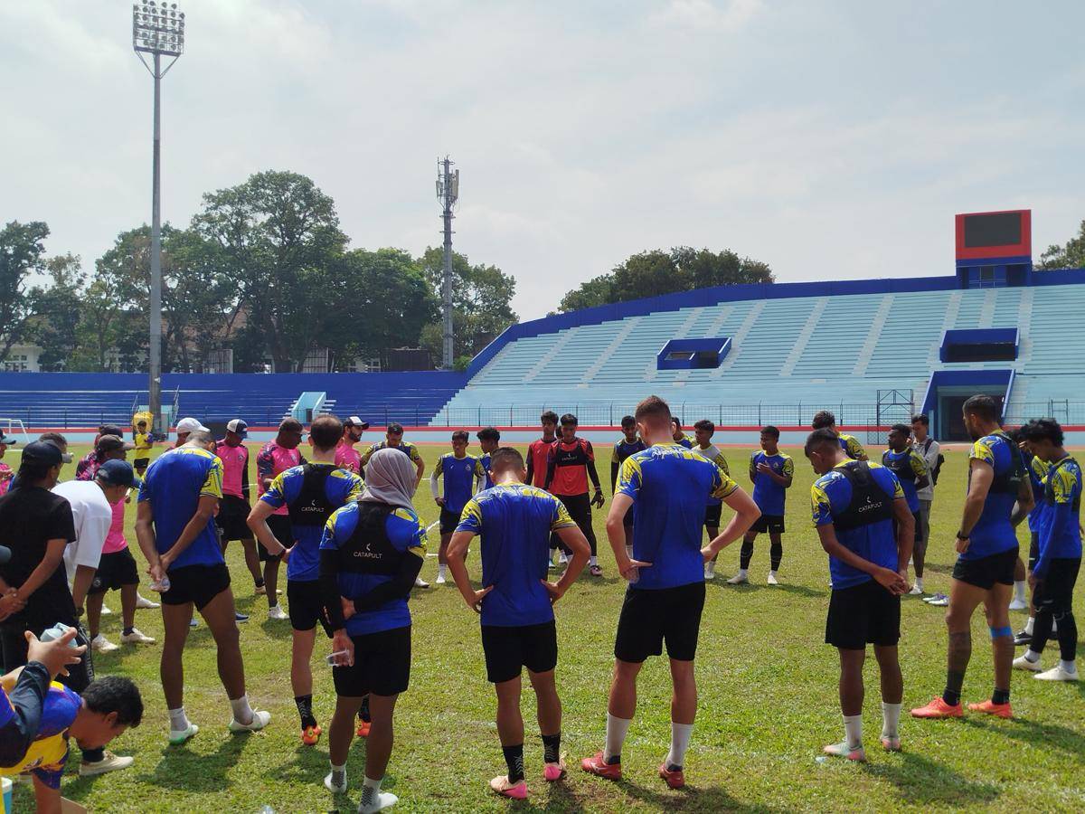 Latihan Arema FC di Stadion Gajayana, Kota Malang. (IDN Times/Rizal Adhi Pratama)