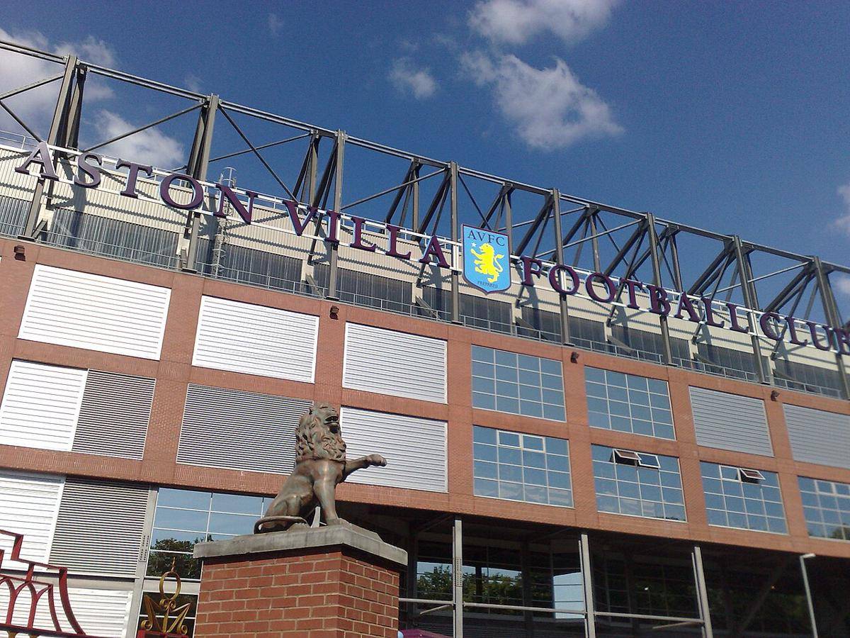 ilustrasi Aston Villa