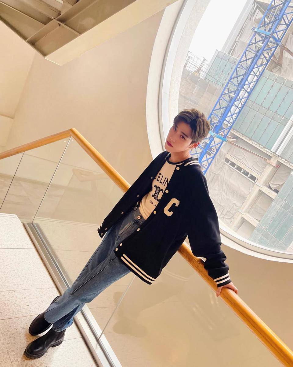 Gaya Casual Chic PP Krit (instagram.com/pp.kritt)