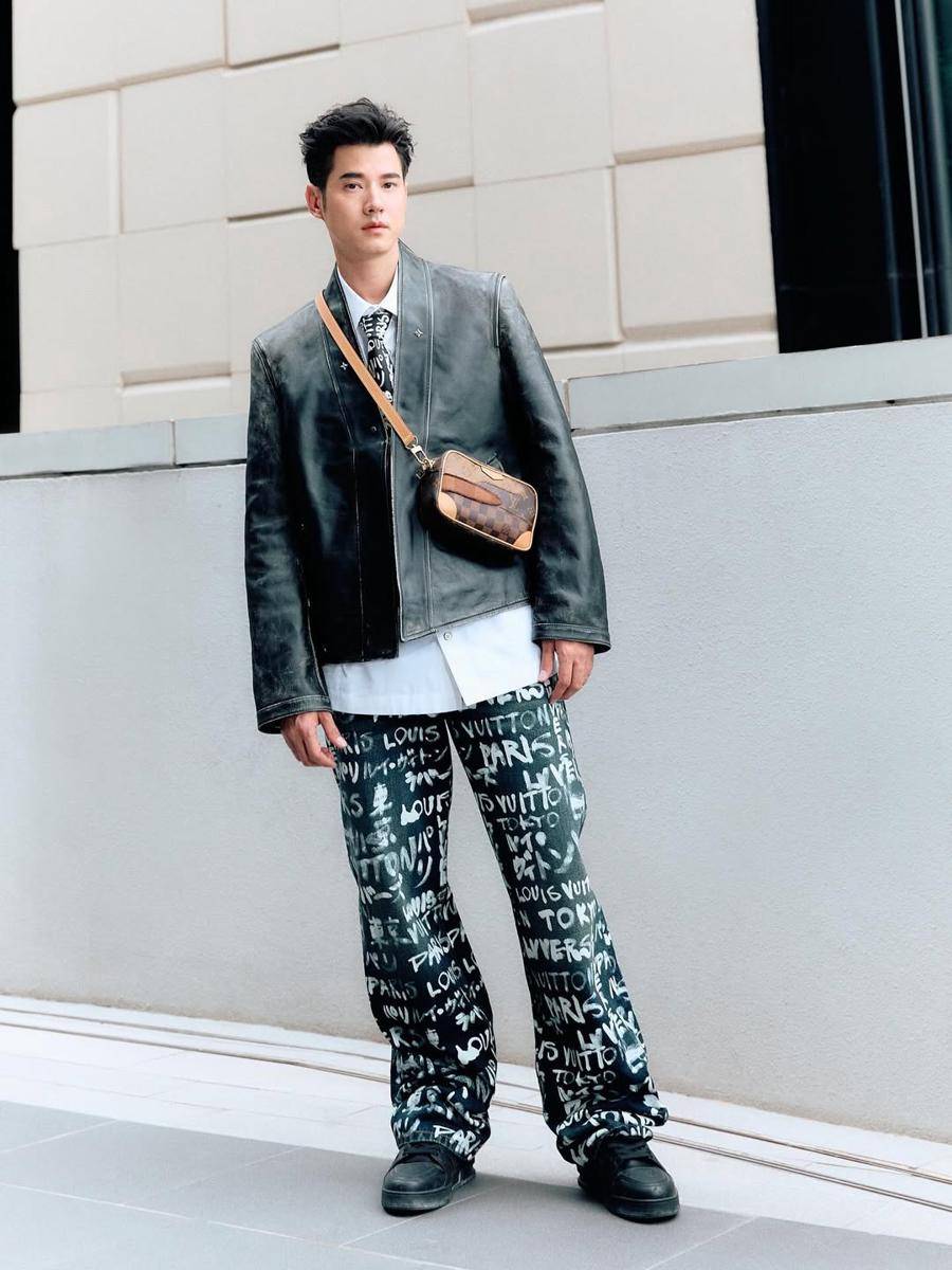 Tas Louis Vuitton Koleksi Mario Maurer (instagram.com/mario_mm38)