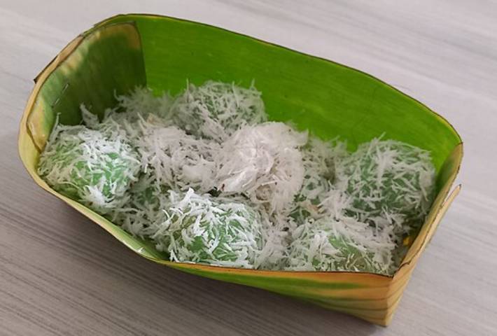 potret klepon gula aren