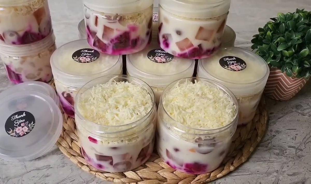 ilustrasi salad buah tanpa yoghurt