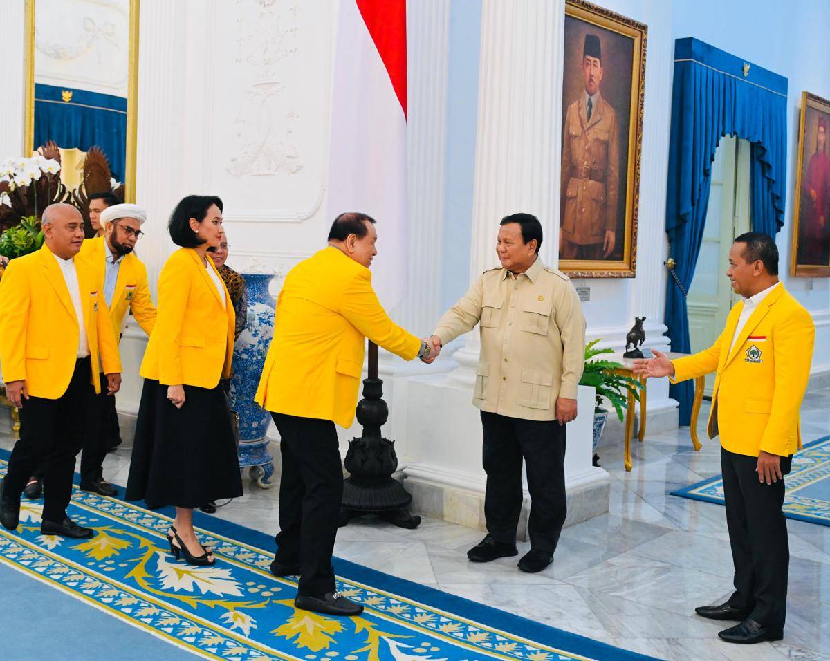 Presiden Prabowo Subianto menerima pengurus DPP Golkar 