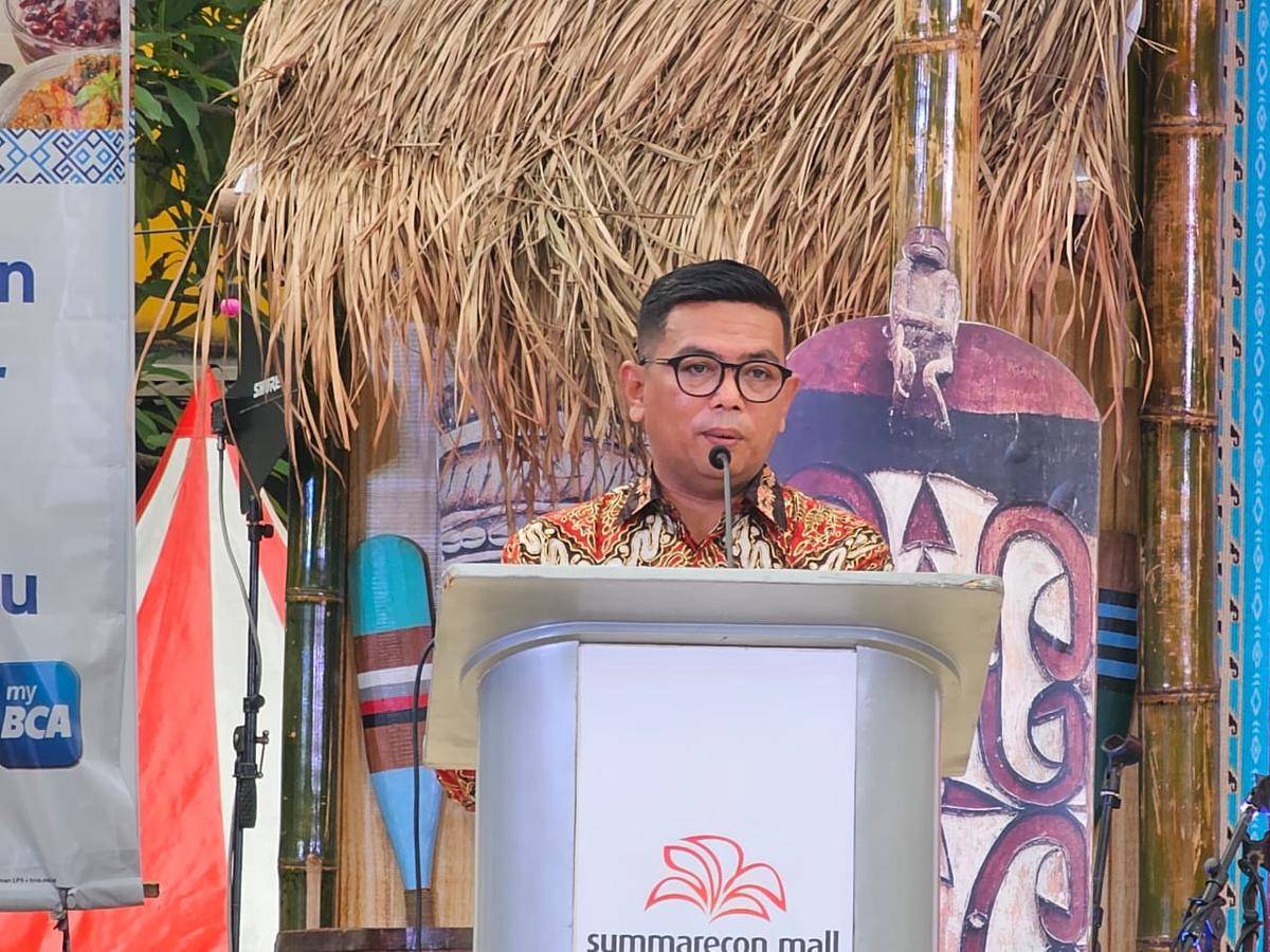 Gubernur Banten Andra Soni
