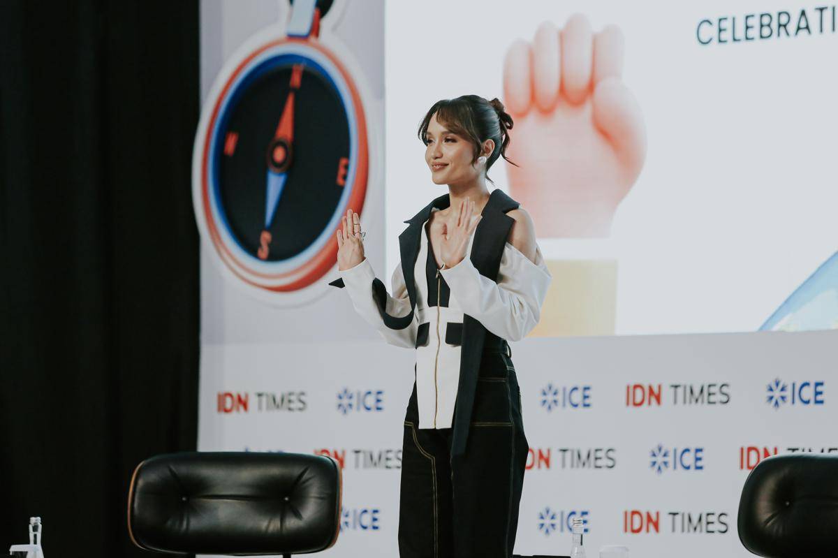 Cinta Laura di Indonesia Summit 2025 (dok. IDN Times/Herka Yanis)