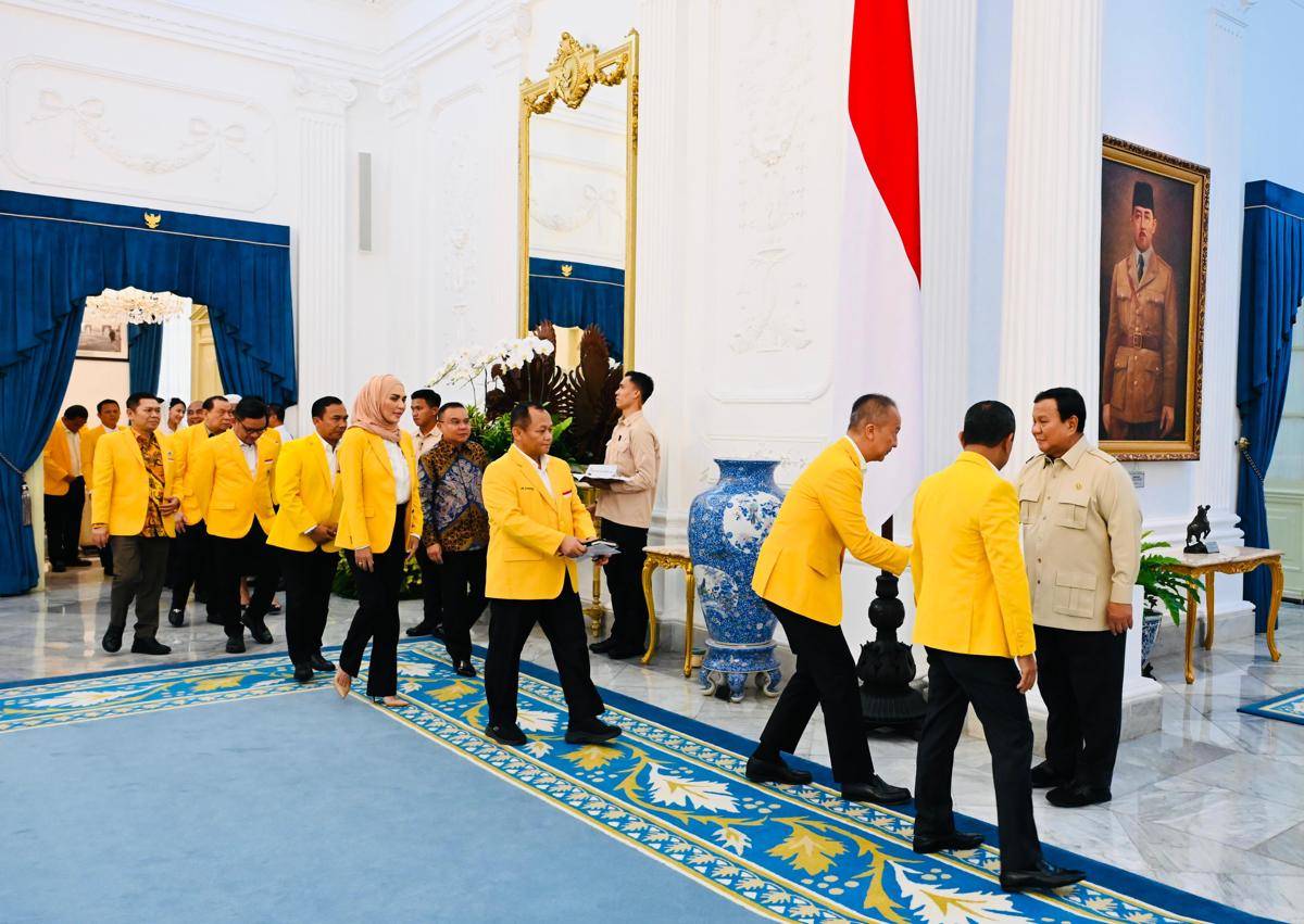 Presiden Prabowo Subianto menerima pengurus DPP Golkar 