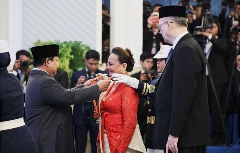 potret Christine Hakim