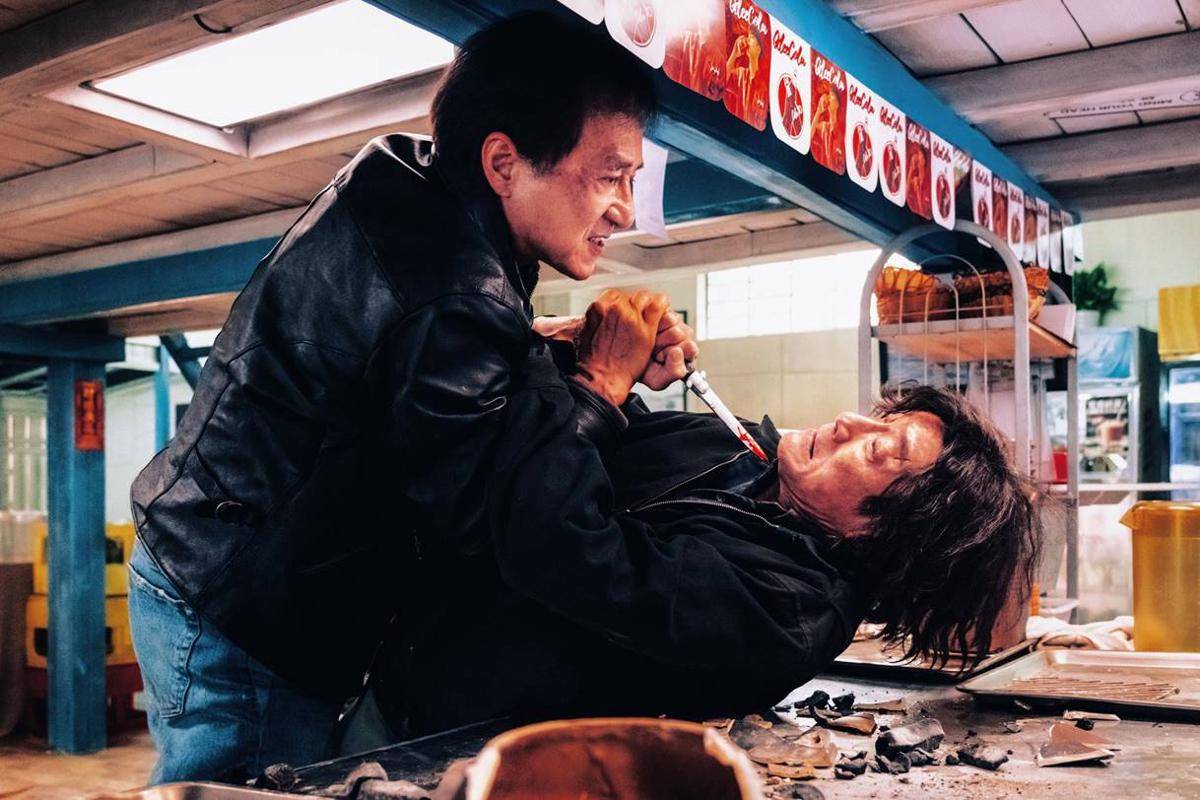Duel legendaris antara Jackie Chan dan Tony Leung.jpeg
