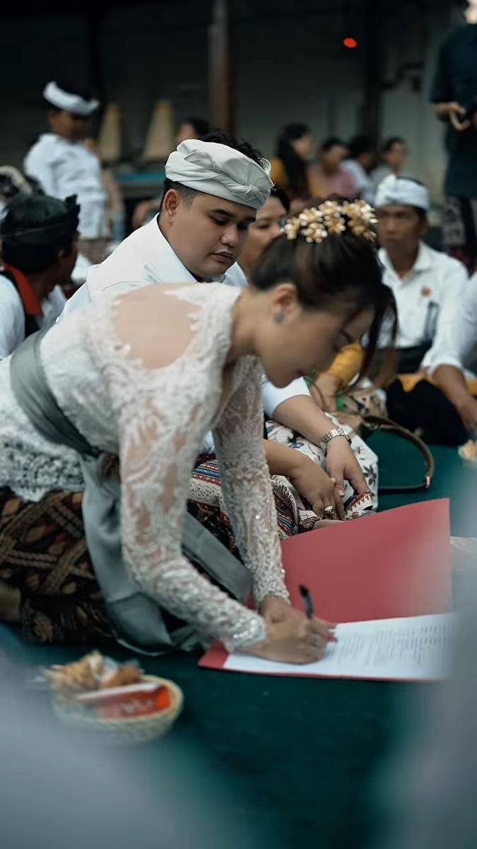 pernikahan kakak Sarah Menzel (instagram.com/ashanty_ash)