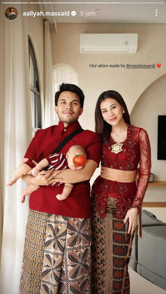 Keluarga Azriel Hermansyah di pernikahan kakak Sarah Menzel