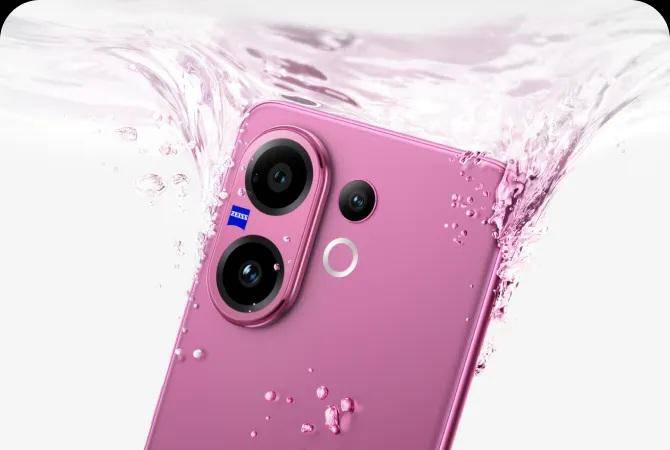 ilustrasi vivo V60 yang kedap air