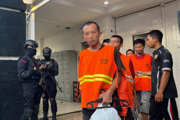 Proses pemindahan napi di Lapas Kediri. IDN Times/istimewa