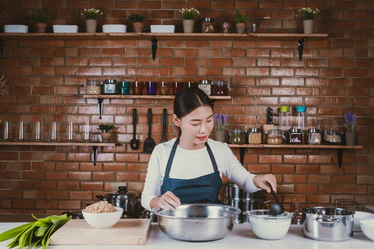 5 Tips Membuat Kuah Tekwan yang Gurih, Bening, dan Tidak Amis