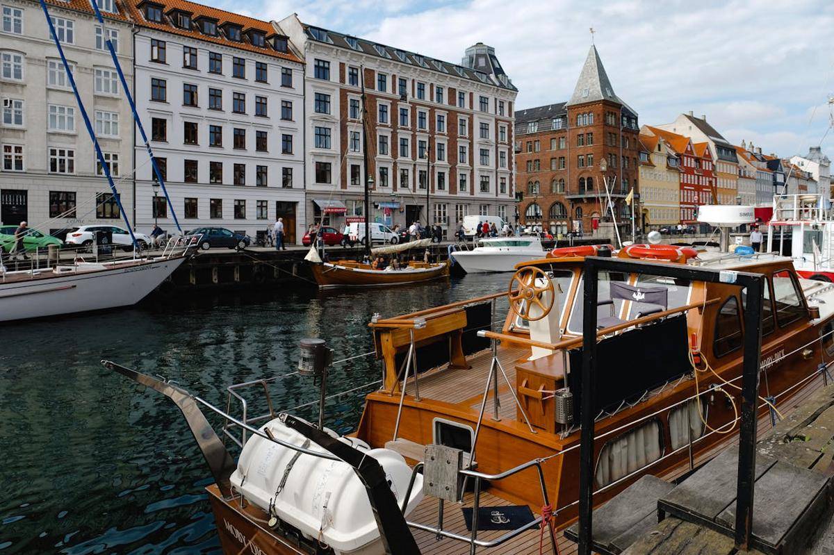 ilustrasi negara Denmark (pexels.com/Shvets Anna)
